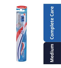 Aquafresh Complete Care Medium Toothbrush